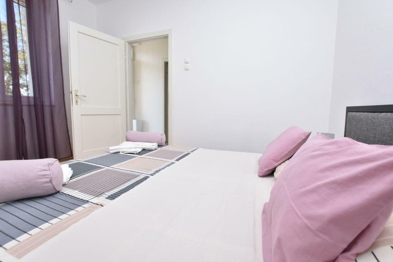 Apartments Dragica Primosten Exterior photo